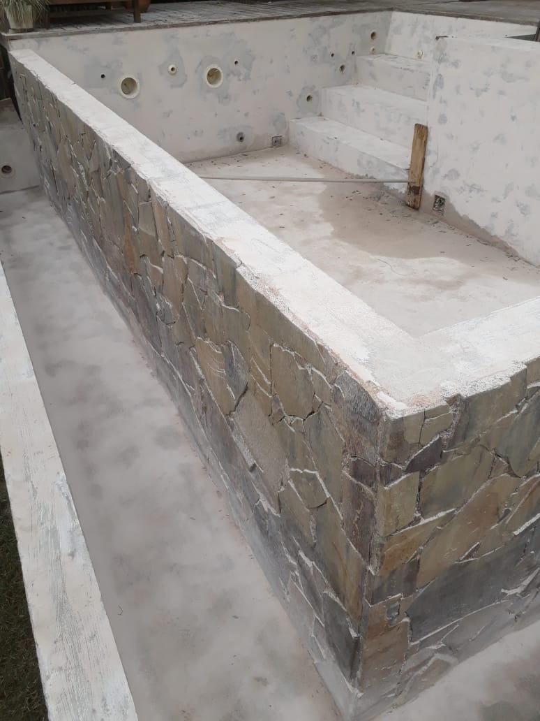 Construção de piscina em concreto — etapa 4